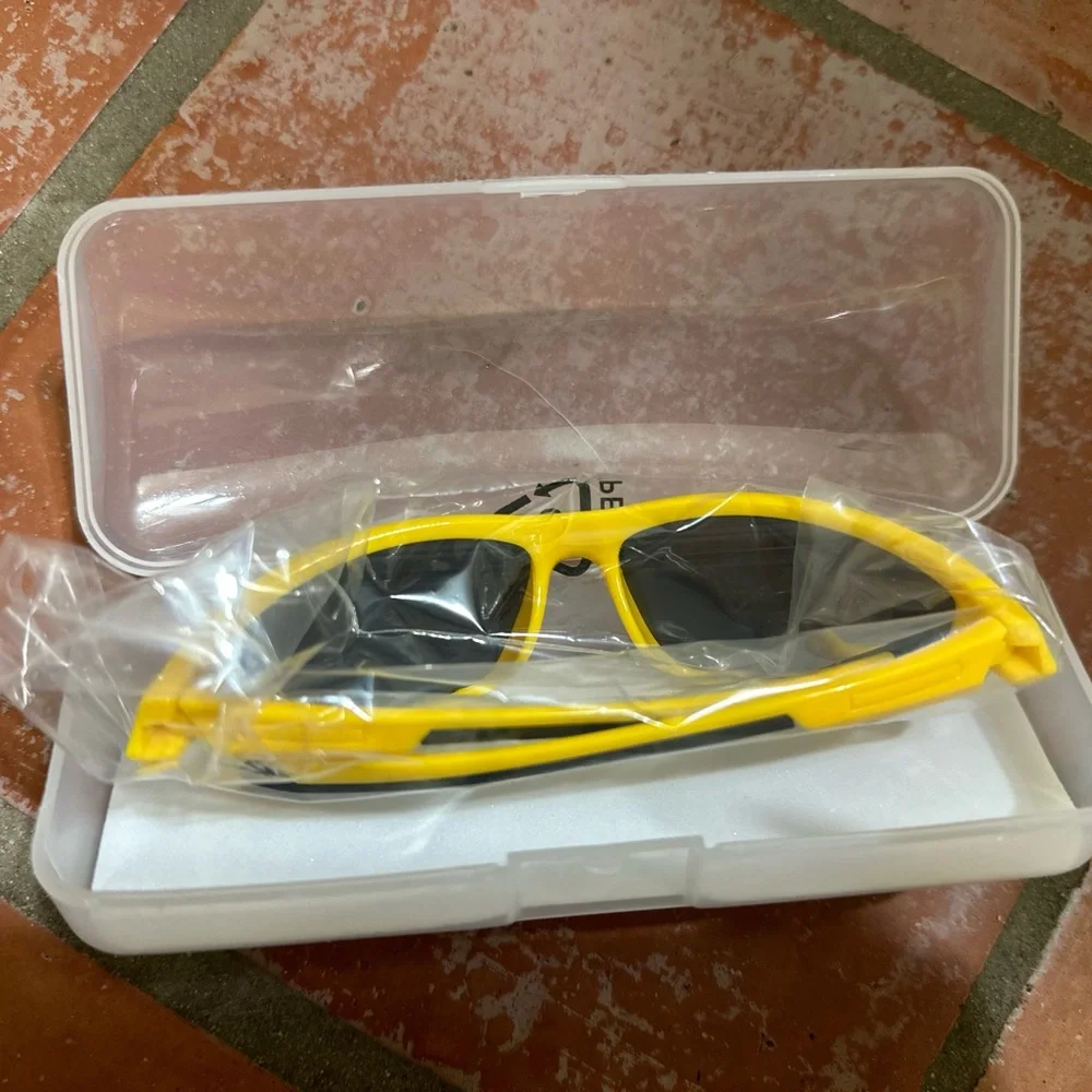 New in case Kids Yellow Sunglasses